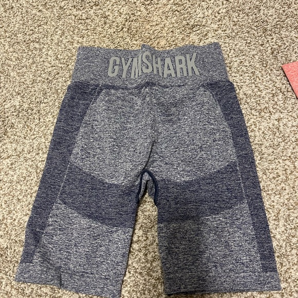 Gymshark Shorts - Picture 1 of 2